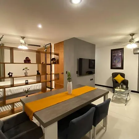 Depa Studio Zona Norte por Galerias “Buga”